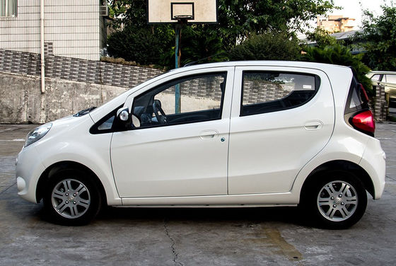 Mini EV automobili di Changan Benben 2019 210-301km standard ufficiali 5 porte 5 sedili