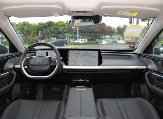 Automobile elettrica 2022 di P7 Xiaopeng 480-670KM Intelligentize premio di taglia media