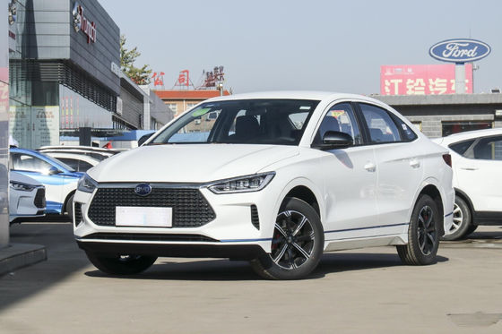Norma ufficiale 401KM dei veicoli elettrici di E3 Byd 4 porte 5 sedili