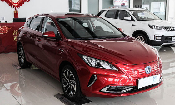 405KM Changan Eado ET cabina comoda dell'automobile compatta elettrica pura della berlina