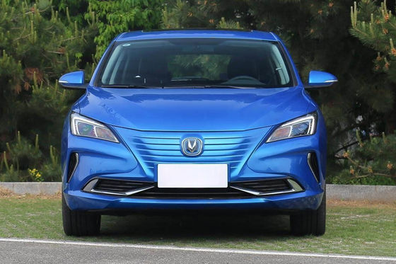 405KM Changan Eado ET cabina comoda dell'automobile compatta elettrica pura della berlina