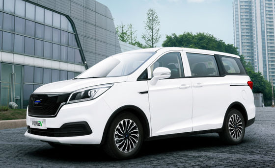 Porte di Auchan Kochan MPV 5 dell'automobile elettrica di 400KM Changan 7 sedili