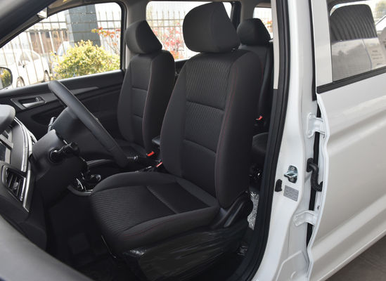 Sedili moventi regolari dell'automobile elettrica 402KM Changan Auchan A600ev 5 di MPV