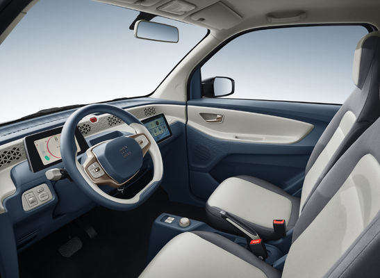 3 porte 4 mette il veicolo elettrico a sedere Fengguang Mini Ev del motore di Dongfeng 120KM-220KM