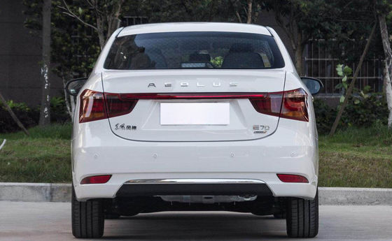 Porte elettriche pure della vettura compact 4 di 400KM Dongfeng Fengshen E70 5 sedili