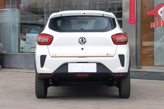 5 porte 4 mette il veicolo elettrico a sedere 330KM Dongfeng Fengshen Ex1 del motore di Dongfeng