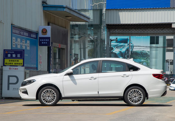 Automobili elettriche pure di S60EV Dongfeng Ev 415KM con 4 porte 5 sedili