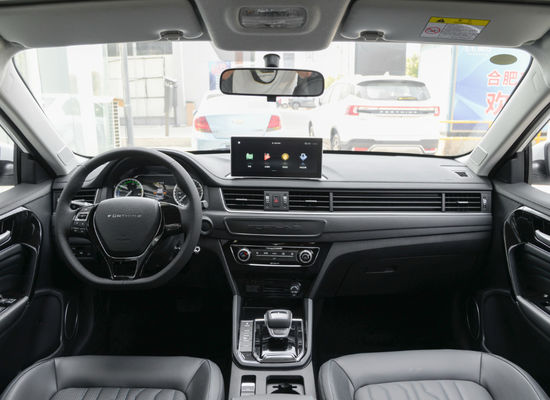 Automobili elettriche pure di S60EV Dongfeng Ev 415KM con 4 porte 5 sedili