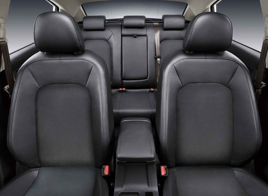 Porte del compatto 4 del veicolo elettrico 415KM del motore di Fengxing S50 Dongfeng 5 sedili