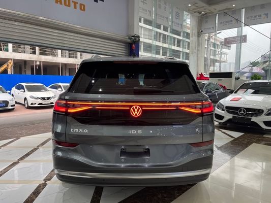 Un VW ID6 X di 5 sedili delle porte 6-7 2022 alte velocità 460-617KM dell'automobile elettrica