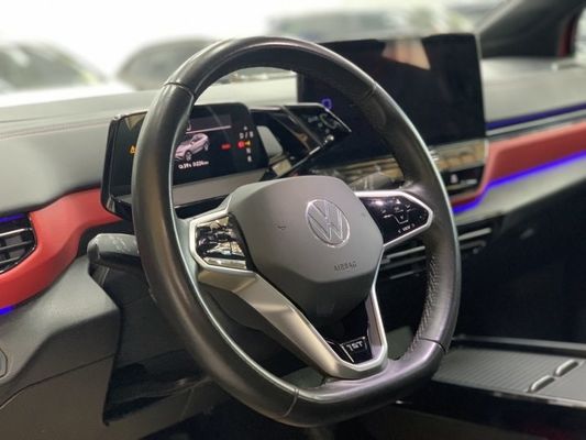 VW ID4 X 2023 automobili elettriche elettriche dell'automobile 425-607KM Suv della berlina 5 porte 5 sedili