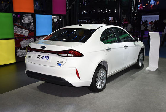 Veicolo elettrico automatico di 350-402KM JAC Electric Car Single Motor JAC Iev A50
