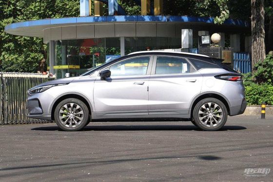 Compatto 400-550KM dell'automobile elettrica della geometria C Geely 5 porte 5 sedili
