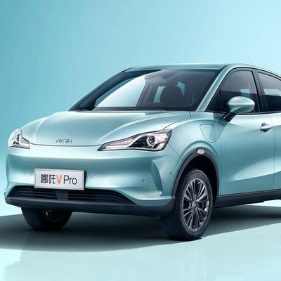 301-401KM Nezha Automobile NETA V pro Hozon 5 porte 5 sedili