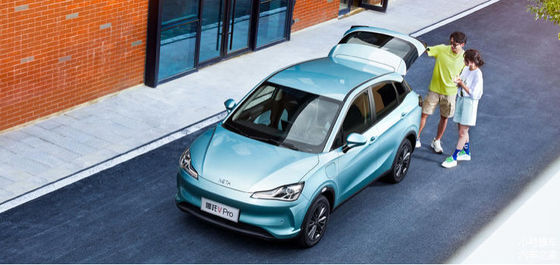 301-401KM Nezha Automobile NETA V pro Hozon 5 porte 5 sedili