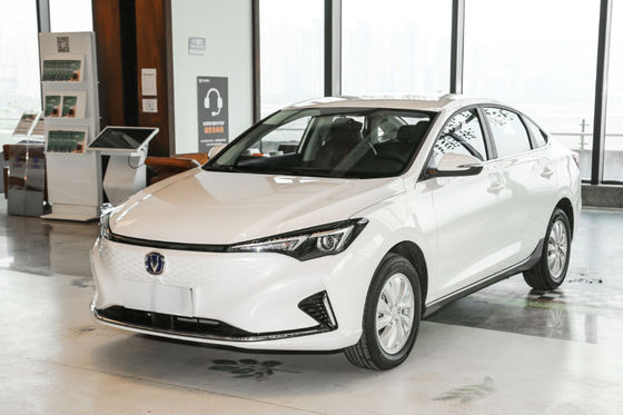 Norma ufficiale 365-405KM dell'automobile elettrica 2022 della berlina di Changan Eado EV460