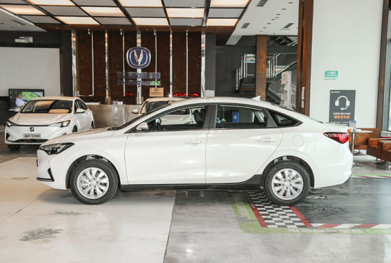 Norma ufficiale 365-405KM dell'automobile elettrica 2022 della berlina di Changan Eado EV460