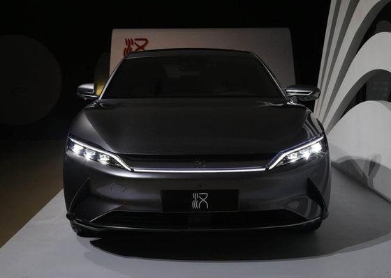 5 porte 5 automobili metà di grandi 610-715KM elettrici puri dei sedili BYD Han EV