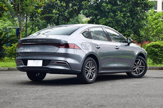 Rendimento elevato Byd Qin Plus Ev 4 dei sedili compatti delle porte 5 di 400-600KM
