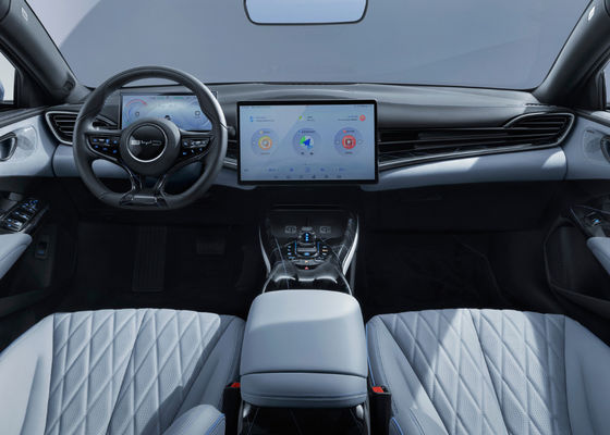 Automobile elettrica 550-700KM di taglia media della berlina della guarnizione di Byd 5 porte 5 sedili